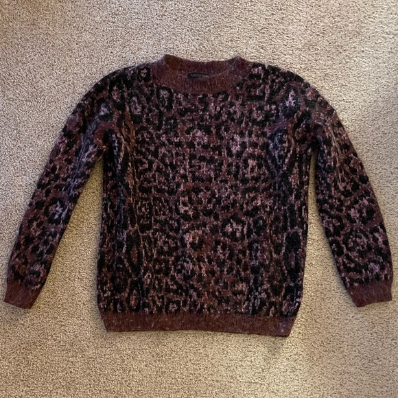 Topshop leopard animal print purple black crew neck sweater 3/4 sleeves XS/Small - Picture 3 of 5